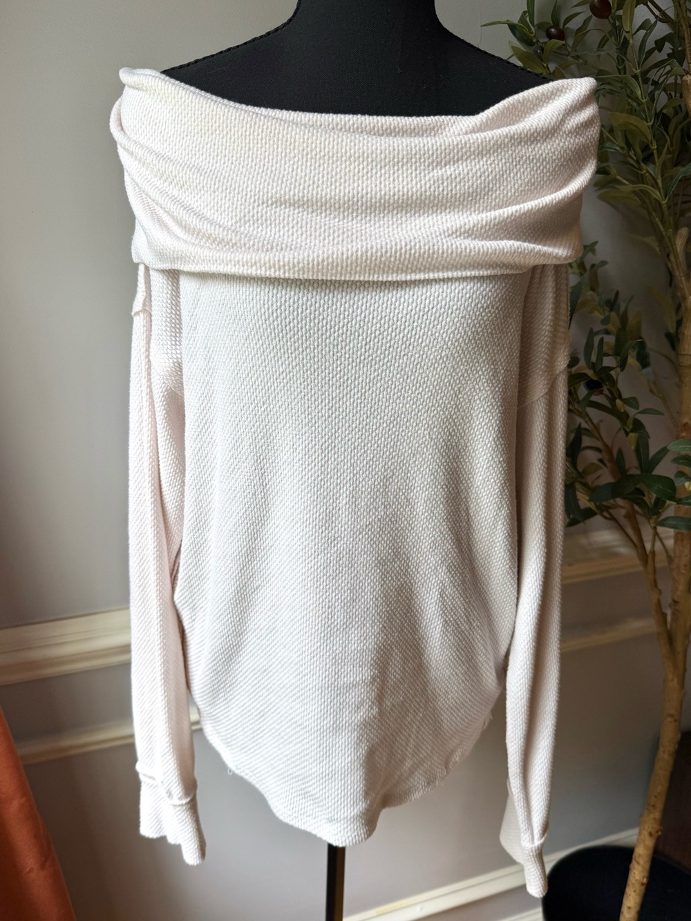 Free People We The Free Off Shoulder Waffle Knit Sweater XS Boho